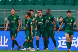 足球博彩-中超形势：国安距申花仅1分！积分追平海港+升第2，下轮3场焦点战