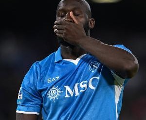 迪马济奥：卢卡库友谊赛受伤，那不勒斯可能寻求签下一名前锋